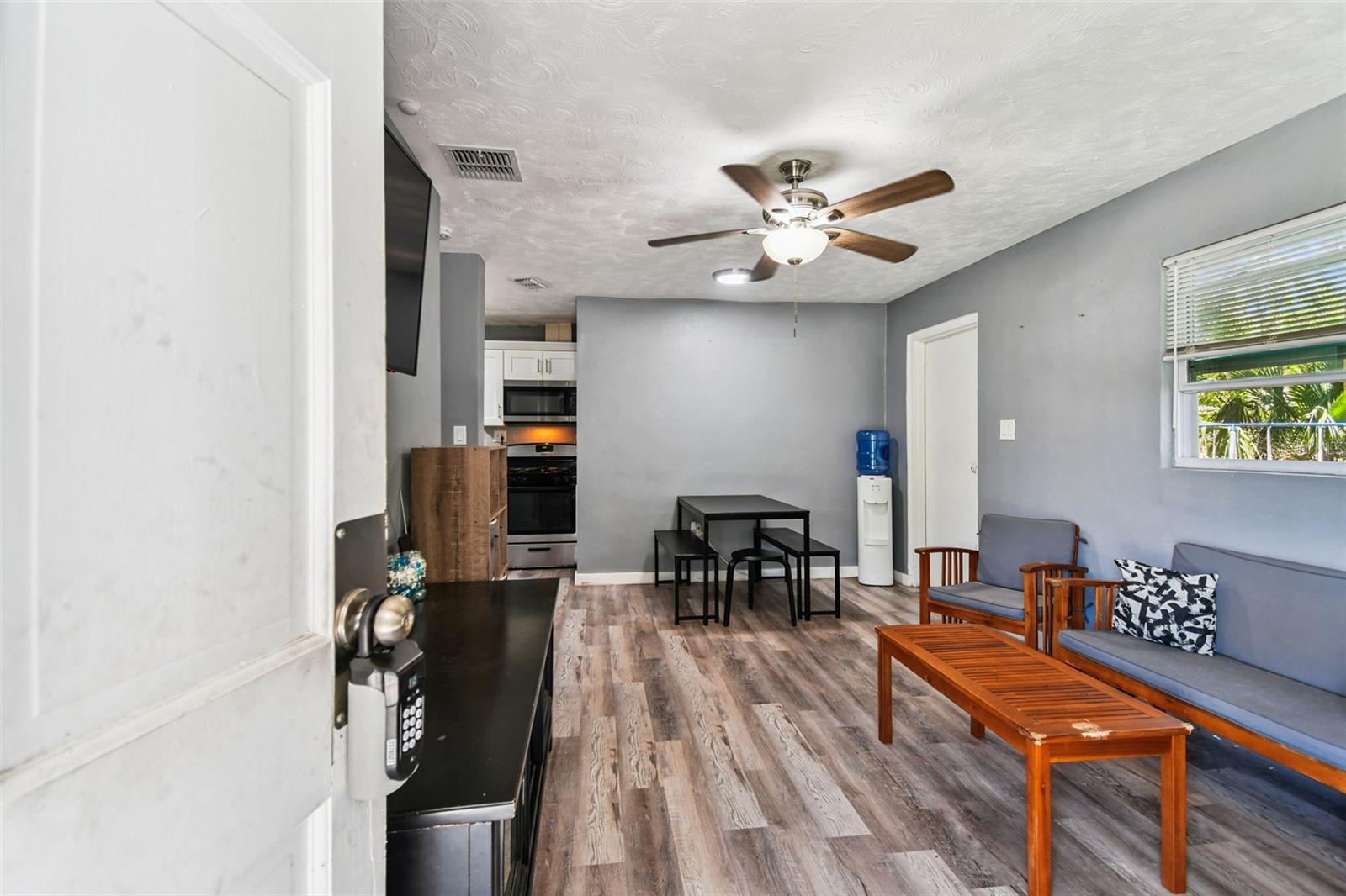 1615 JEFFERSON DRIVE