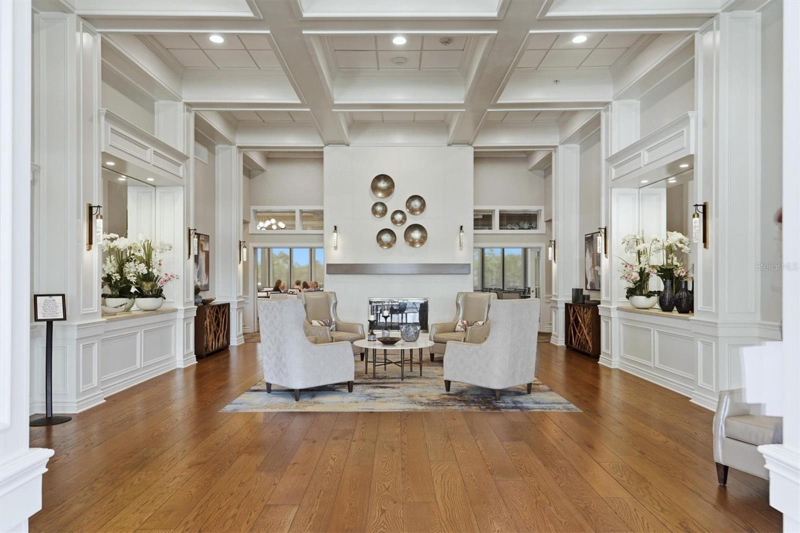 HERITAGE OAKS GOLF & COUNTRY CLUB - Residential