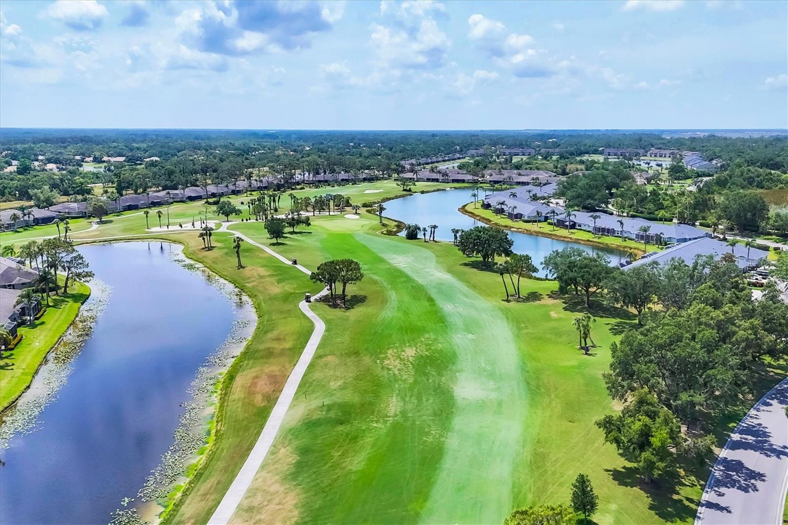 HERITAGE OAKS GOLF & COUNTRY CLUB - Residential