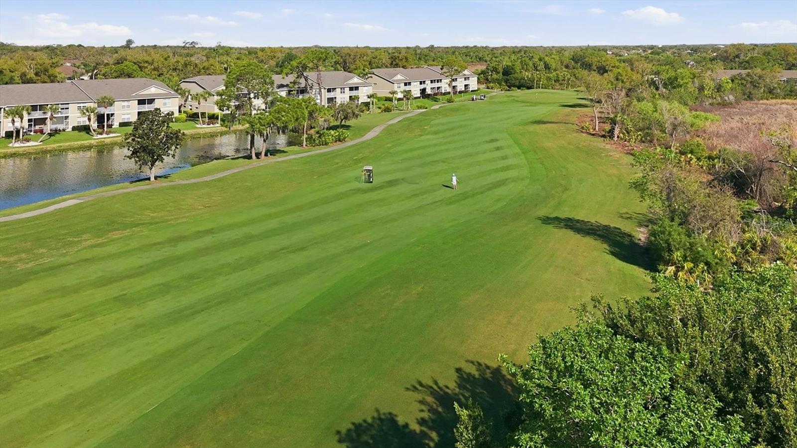 HERITAGE OAKS GOLF & COUNTRY CLUB - Residential