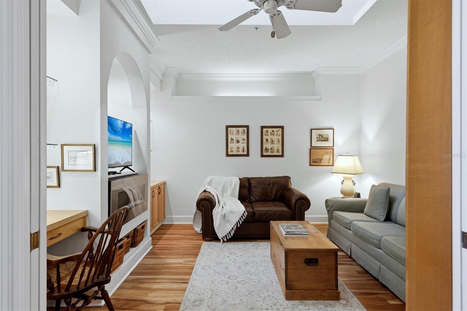 HERITAGE OAKS GOLF & COUNTRY CLUB - Residential