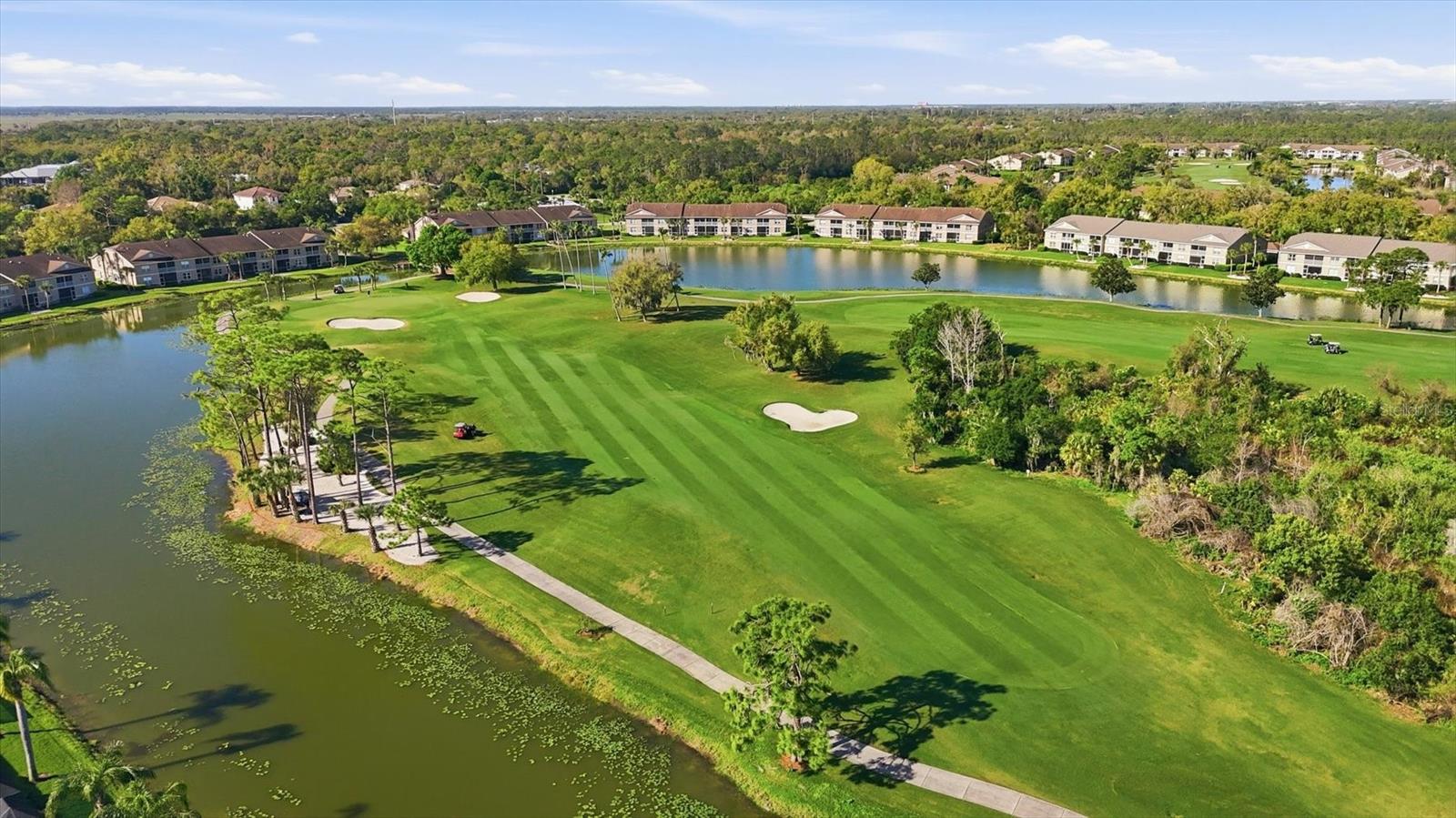 HERITAGE OAKS GOLF & COUNTRY CLUB - Residential