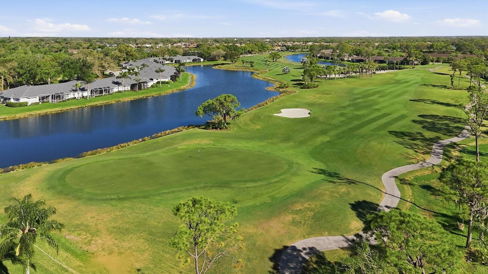 HERITAGE OAKS GOLF & COUNTRY CLUB - Residential