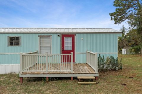 A home in HERNANDO