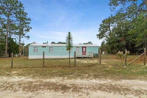 A home in HERNANDO