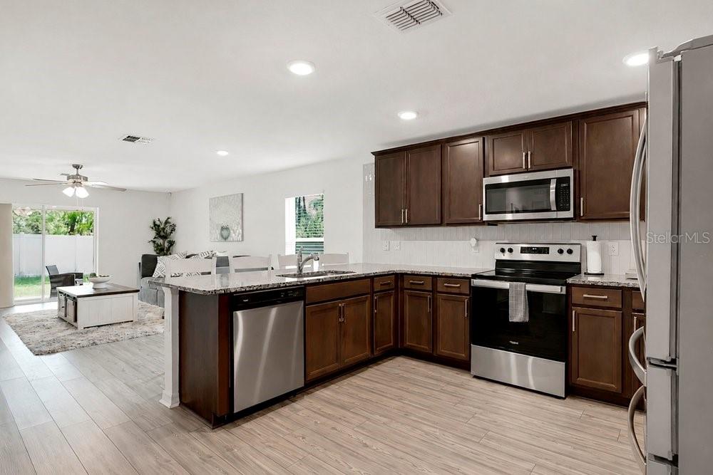1031 EAST PARKWAY