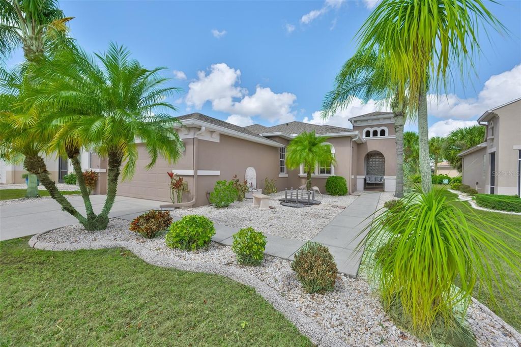 Photo of 1049 Regal Manor Way, Sun City Center, FL 33573 (MLS # TB8483461)