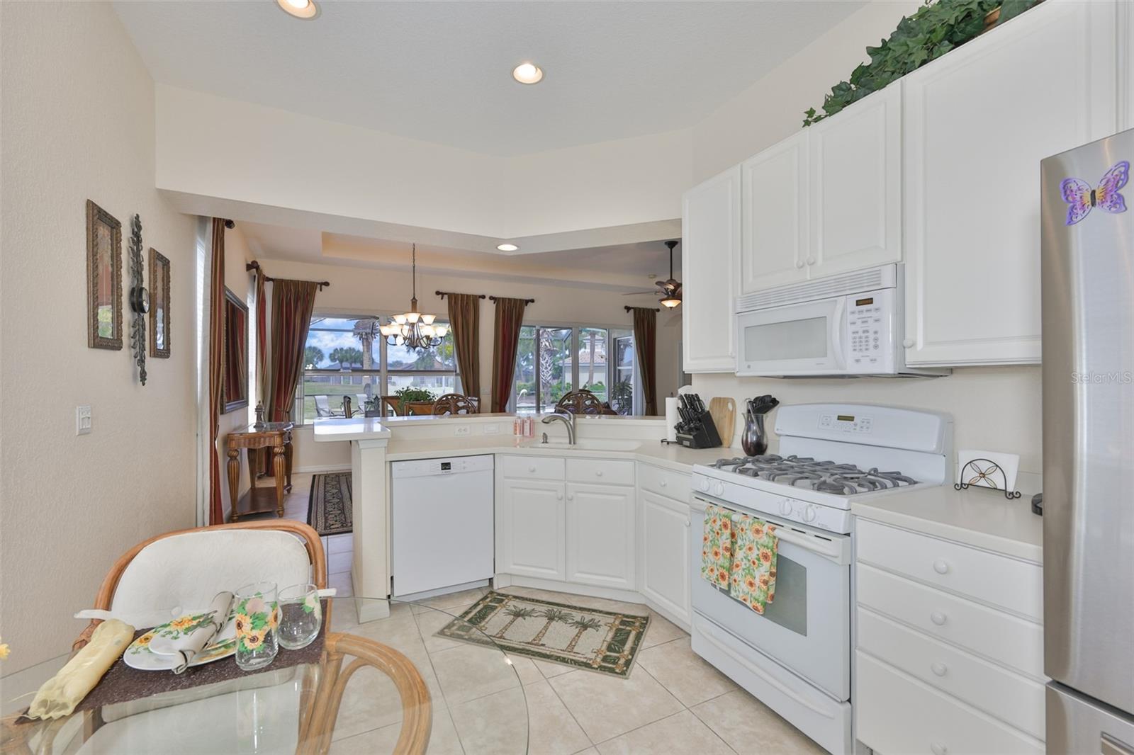 SUN CITY CENTER UNIT 266 - Residential