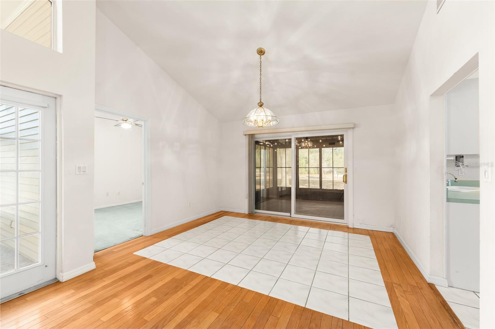 UNIT 1 SPRING RIDGE SUB - Residential