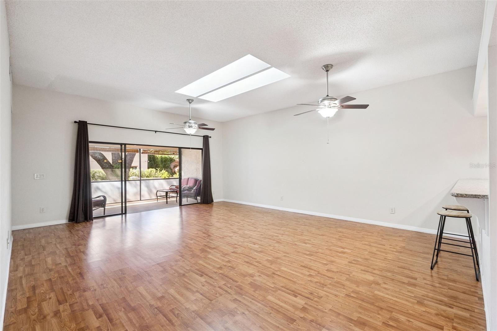 8002 SANDPOINT BOULEVARD