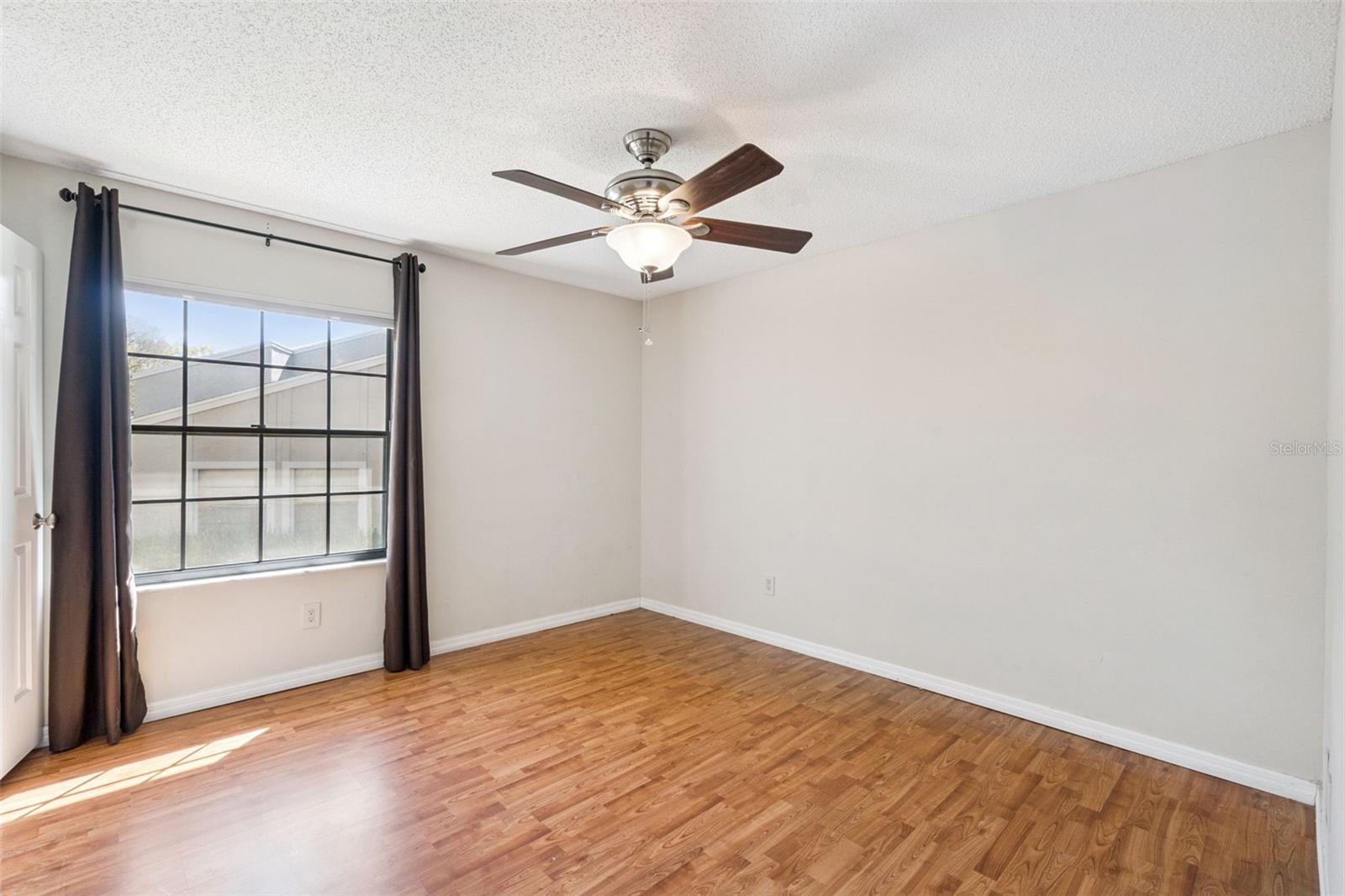 SANDPOINTE TWNHS SEC 02 - Residential