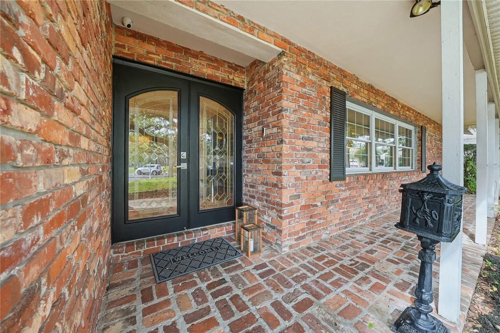 Photo of 1868 Juarez Way S, St Petersburg, FL 33703 (MLS # TB8453355)