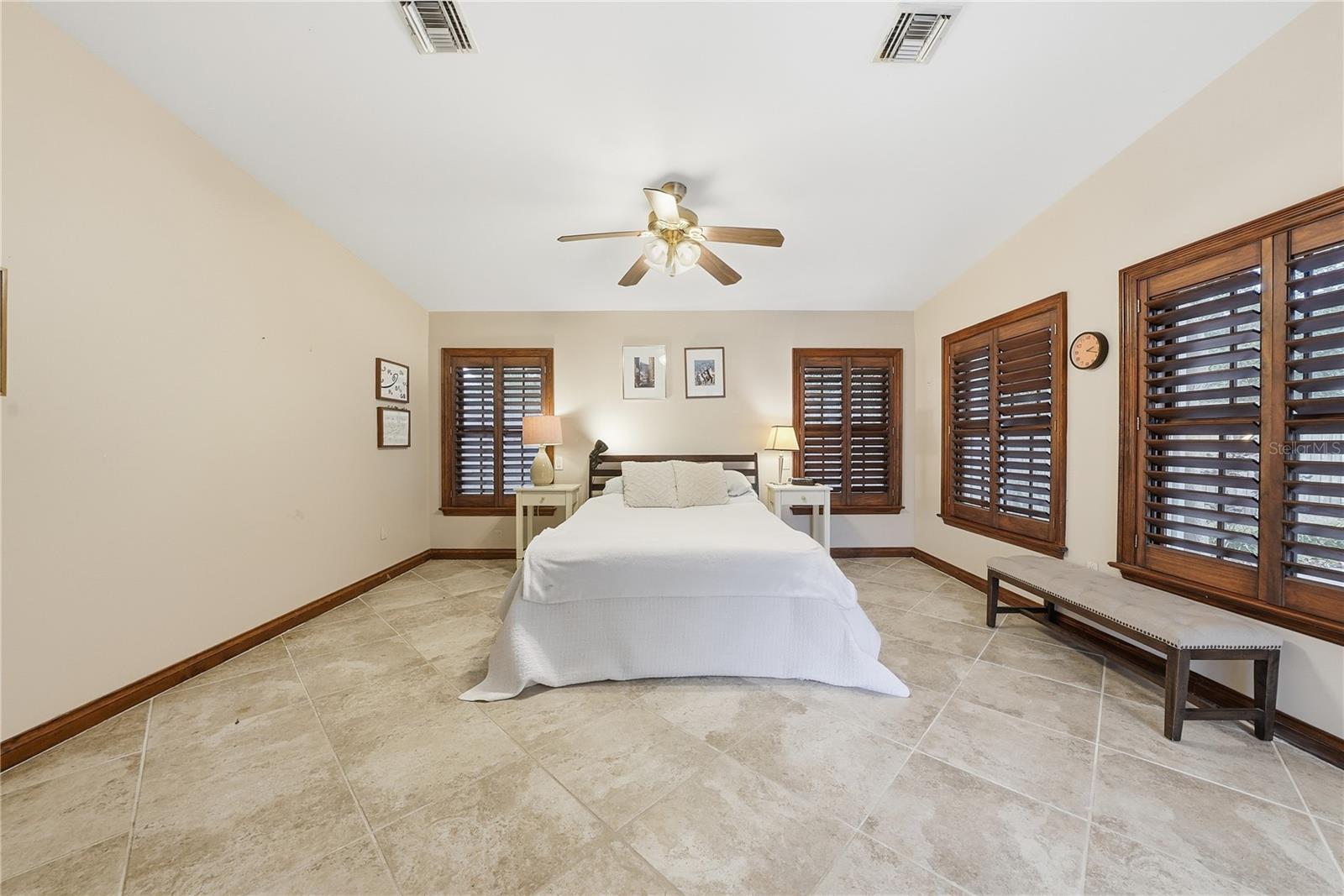 LAKEWOOD ESTATES SEC B - Residential