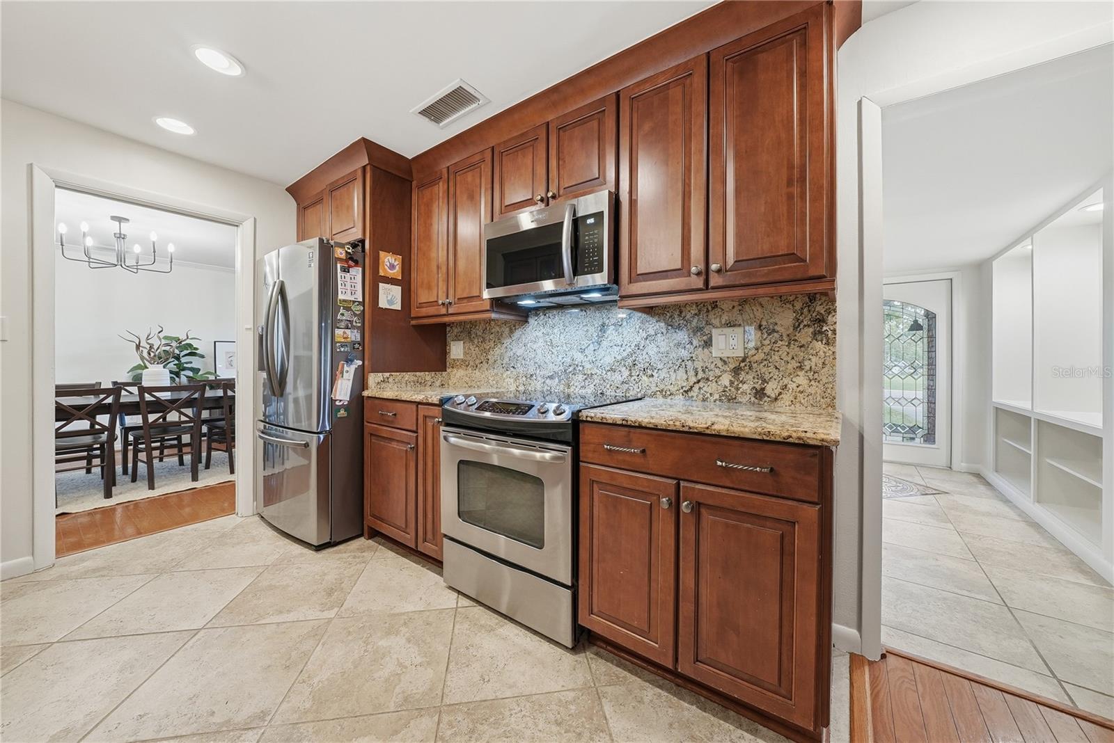 LAKEWOOD ESTATES SEC B - Residential