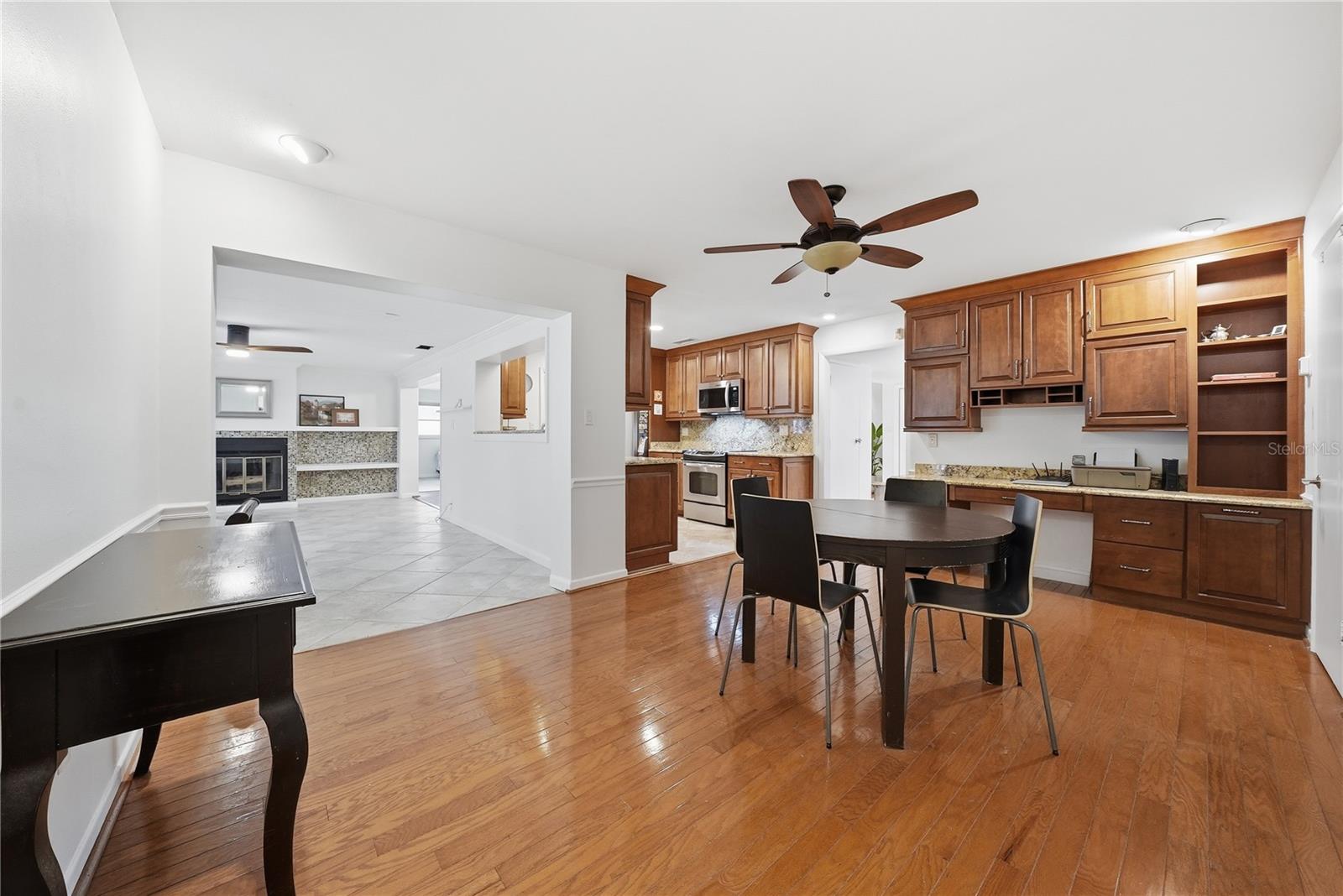 LAKEWOOD ESTATES SEC B - Residential