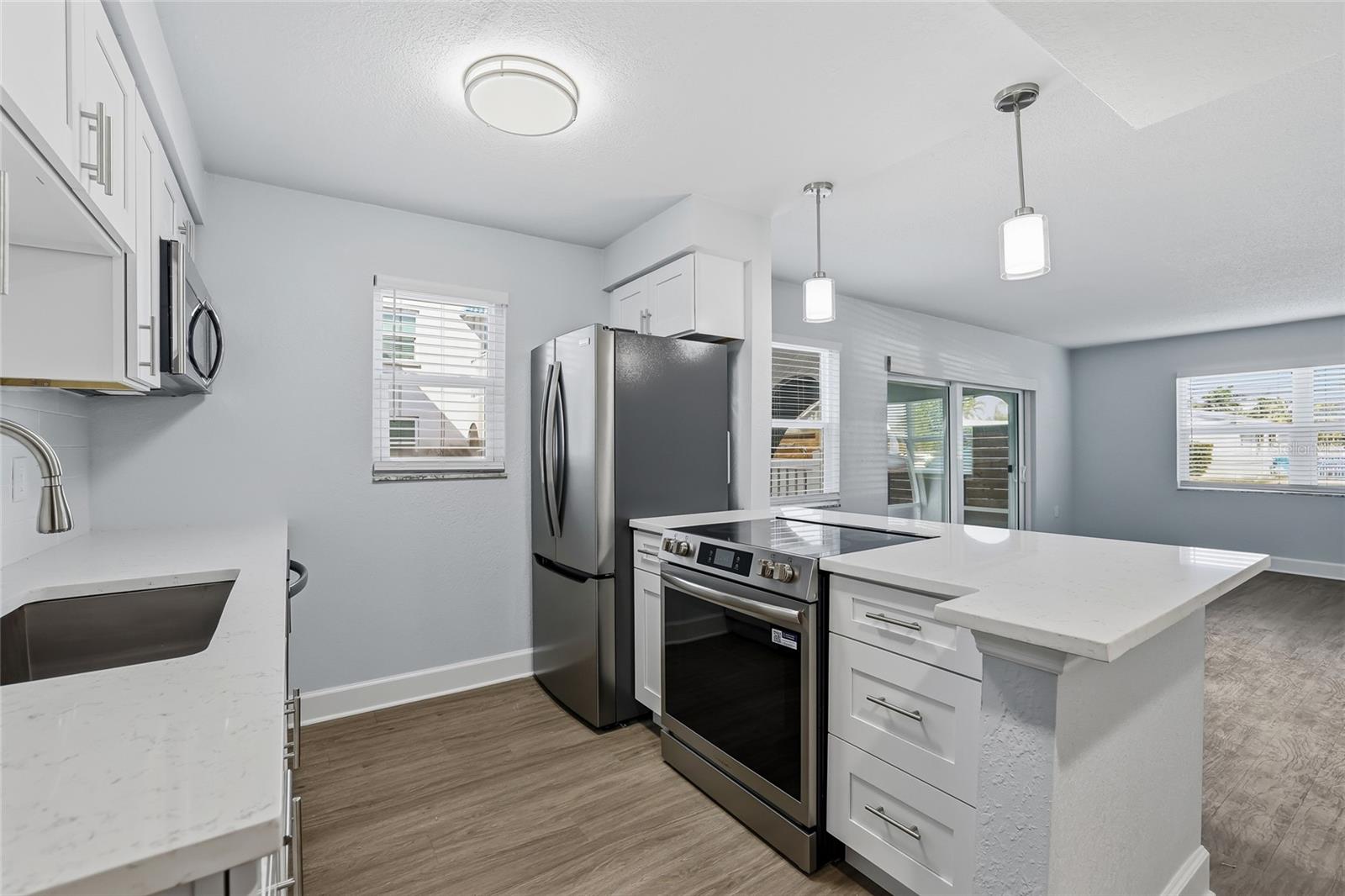 17035 GULF BOULEVARD 113