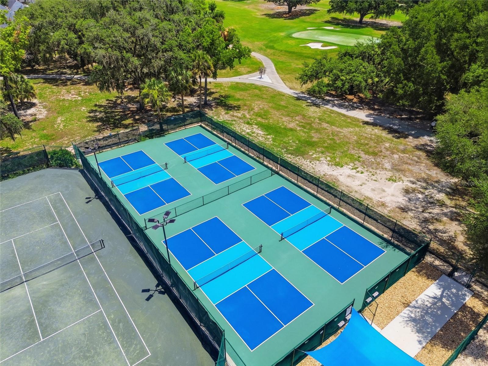 RIVER HILLS COUNTRY CLUB PH - Residential