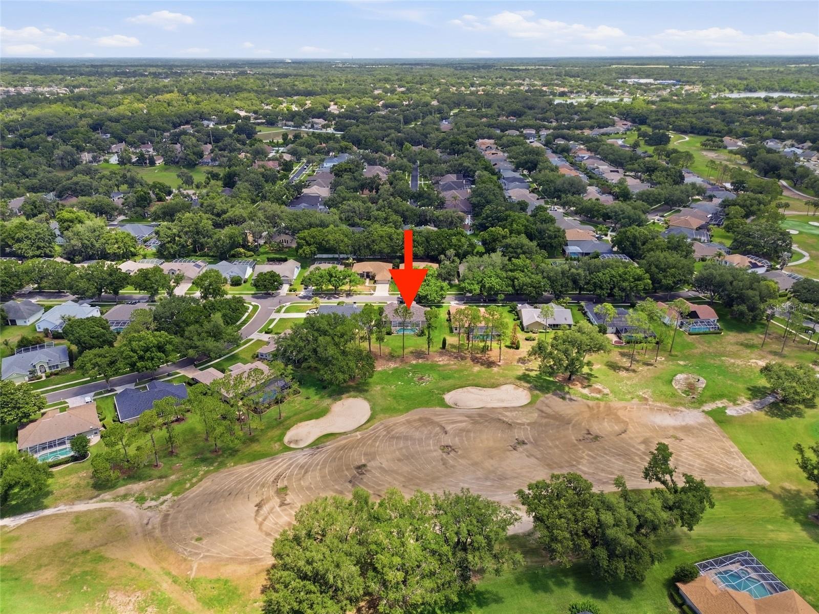 RIVER HILLS COUNTRY CLUB PH - Residential