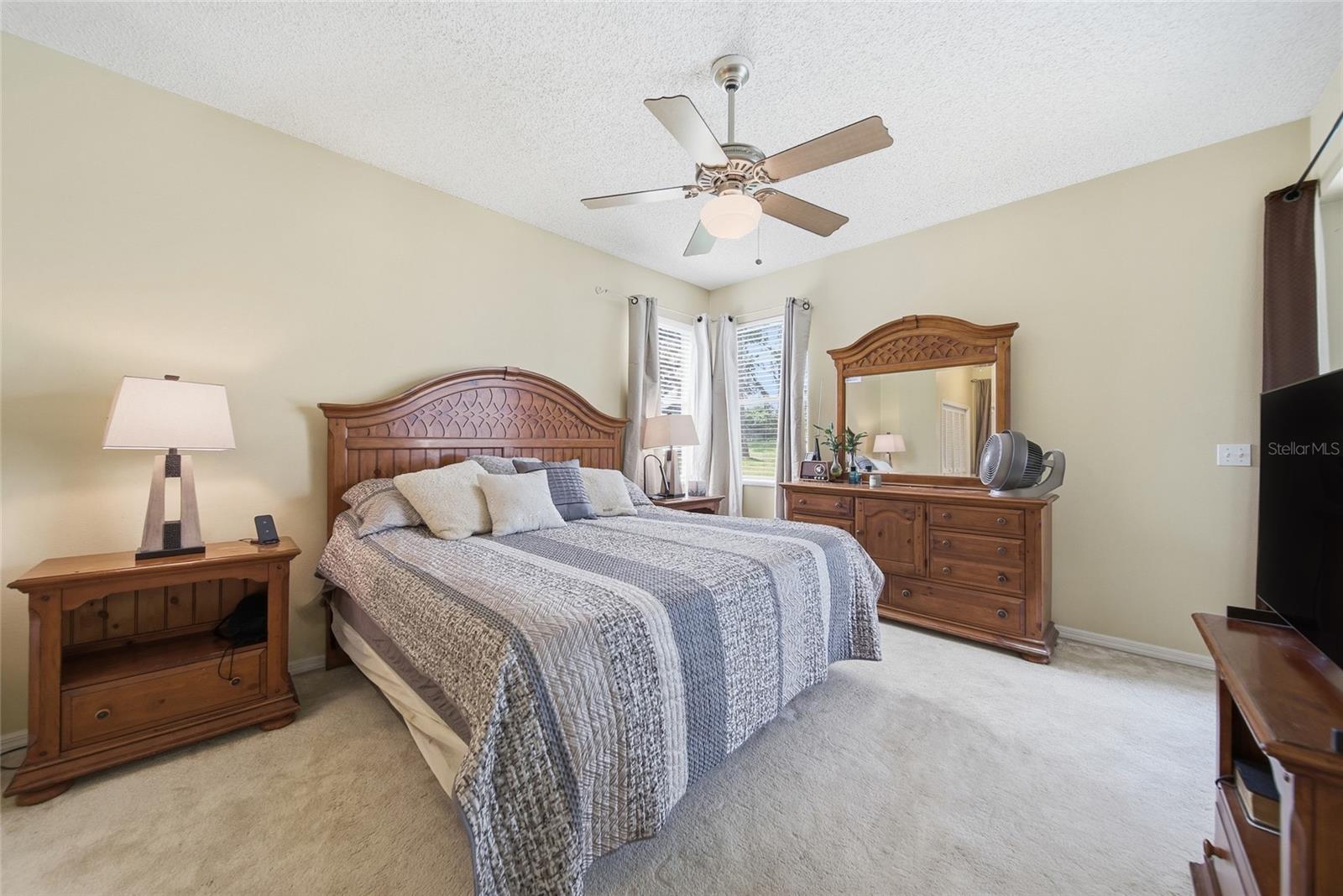 RIVER HILLS COUNTRY CLUB PH - Residential