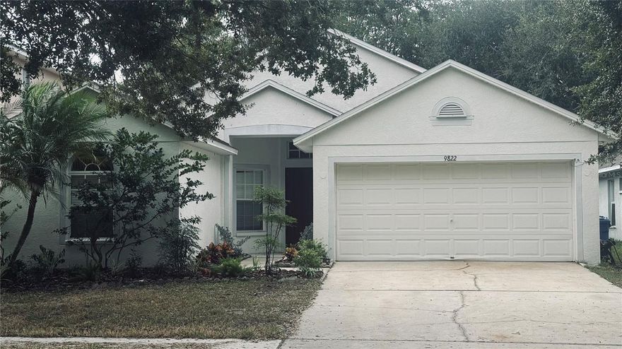 Welcome to this 3-bedroom, 2-bathroom home with river views. This comfortable and well-maintained property is ideal for a family with child or those in need of a home office setup. Conveniently located near shopping, dining, and easy access to the interstate, you’ll enjoy both comfort and accessibility. The home also features a screened patio and a fully fenced backyard, offering added privacy and outdoor space. Don’t miss the opportunity to make this inviting home yours.