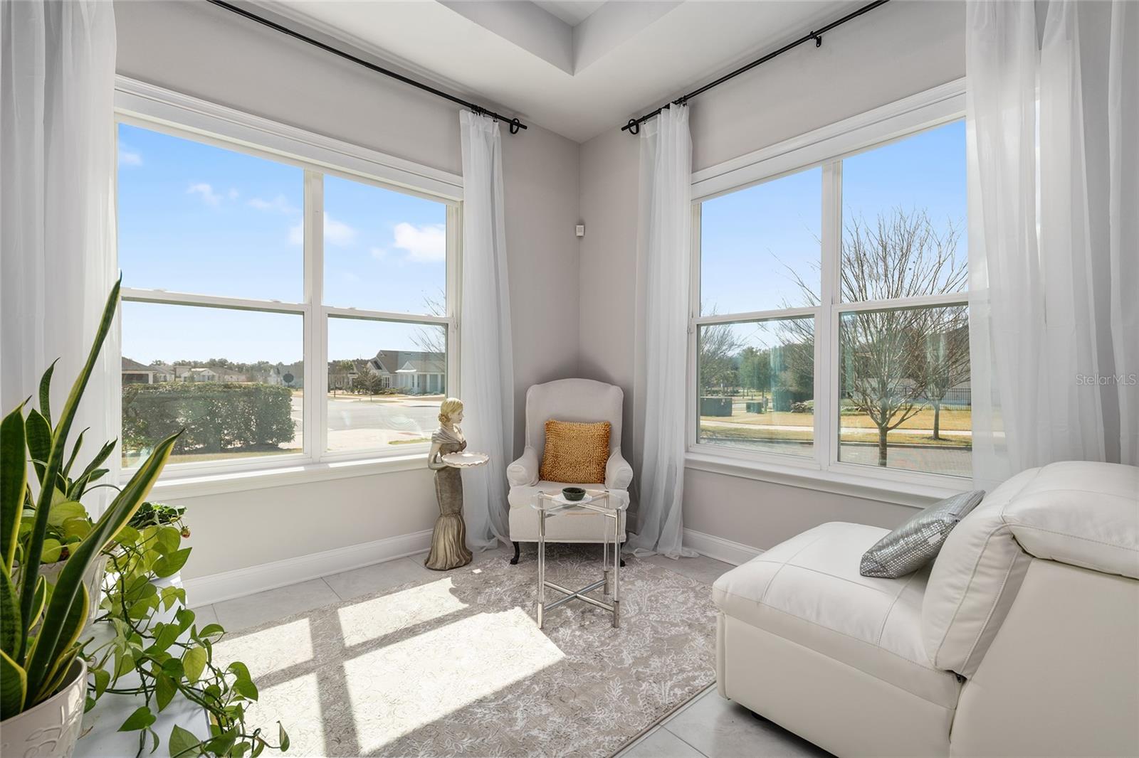 OAKMONT - Residential