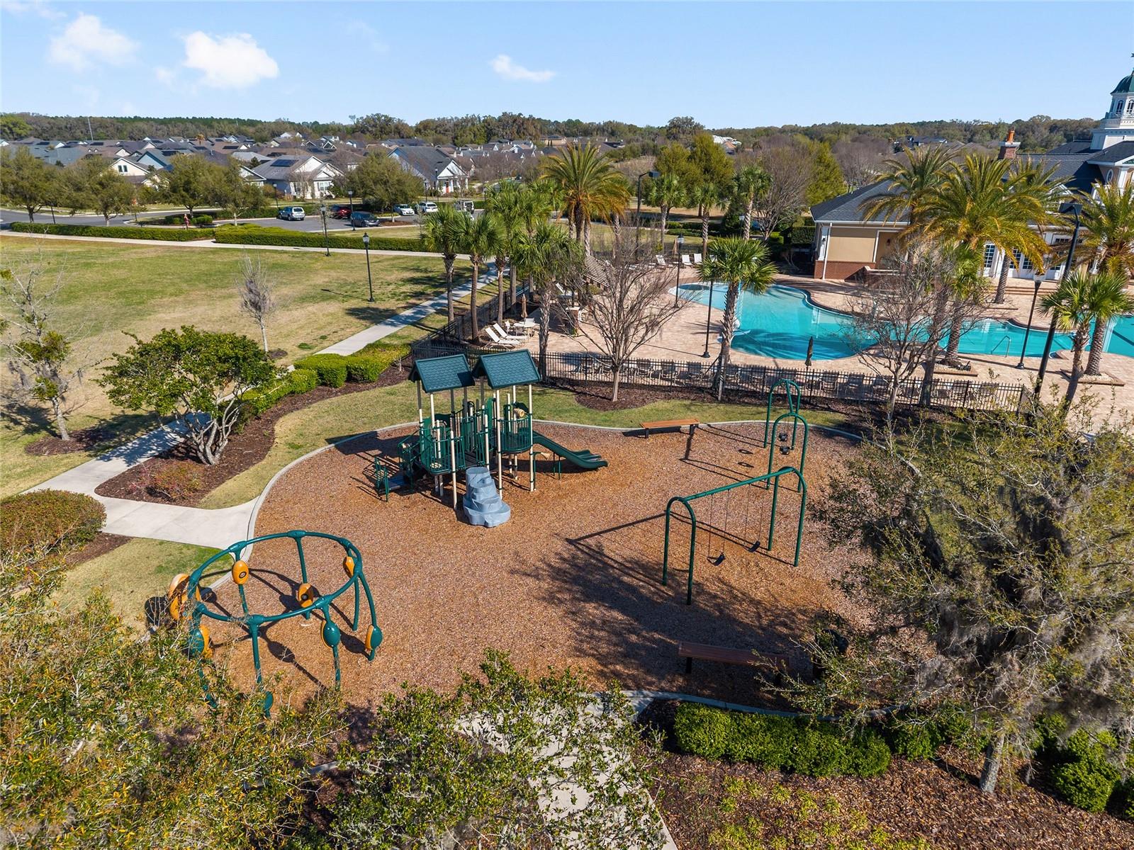 OAKMONT - Residential