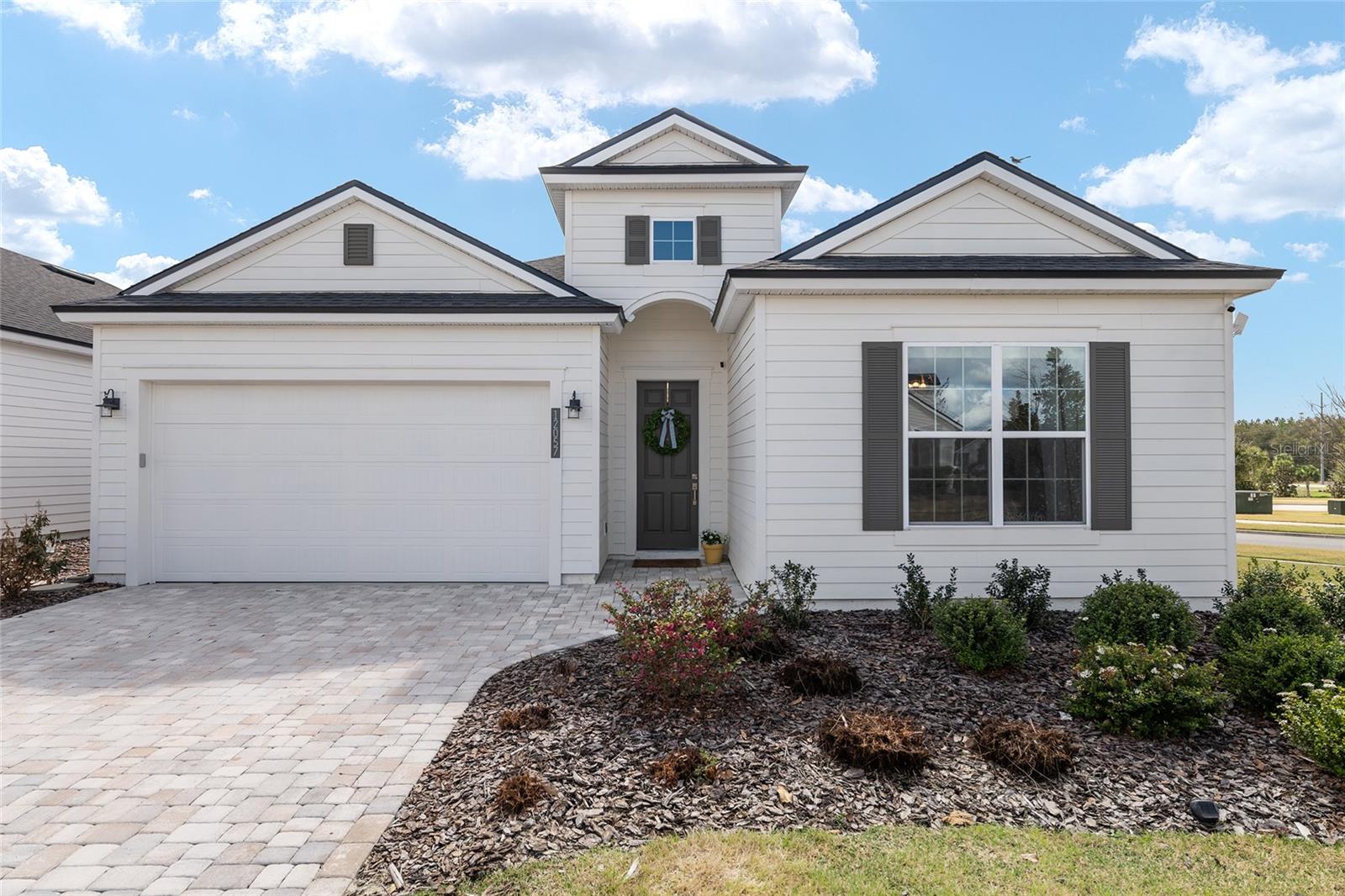 OAKMONT - Residential