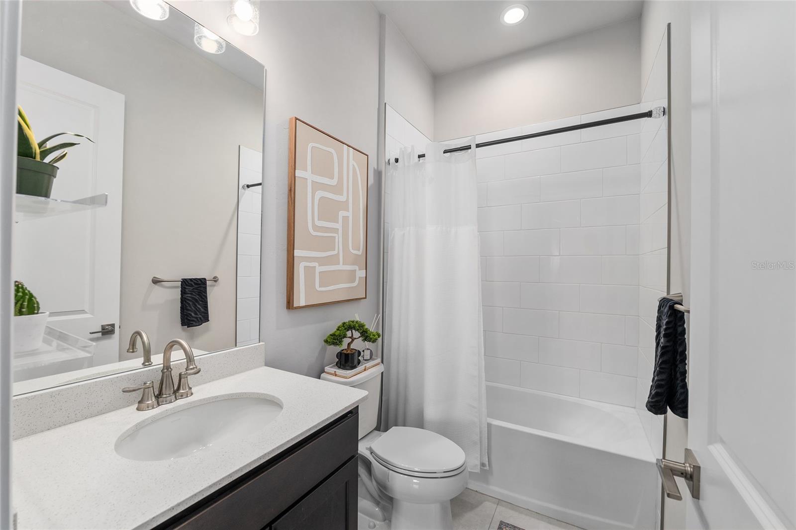 OAKMONT - Residential