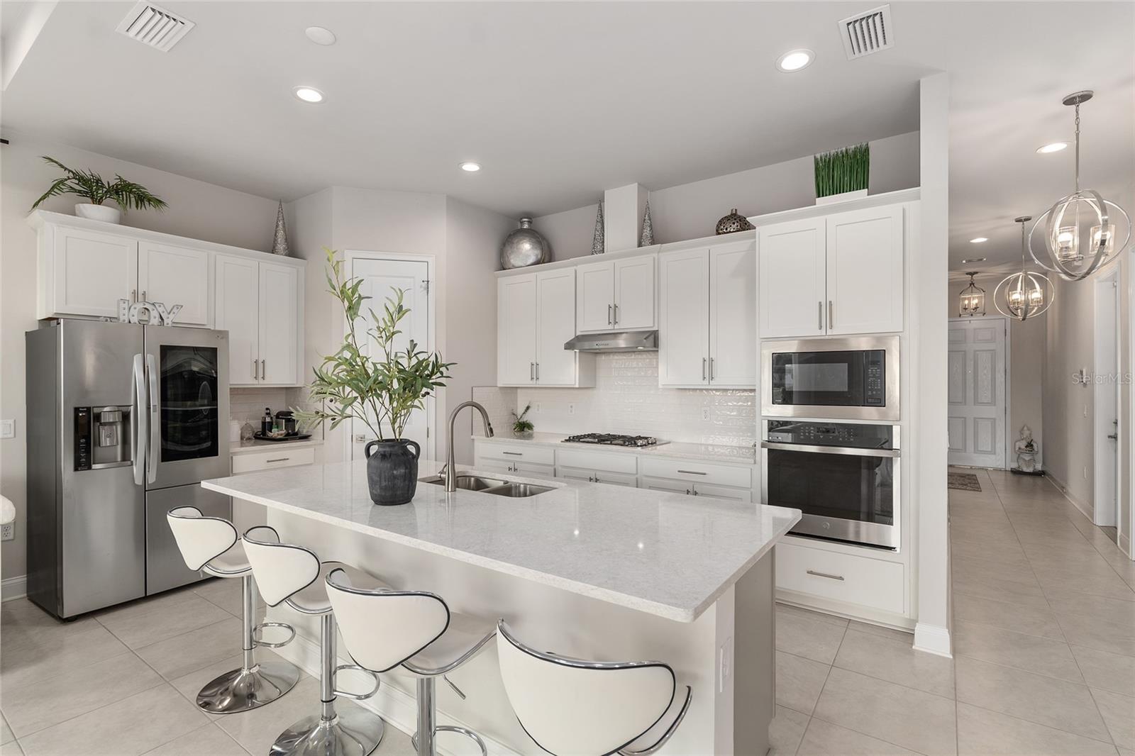 OAKMONT - Residential