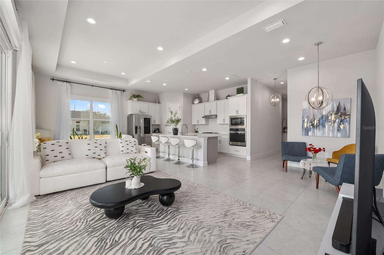 OAKMONT - Residential