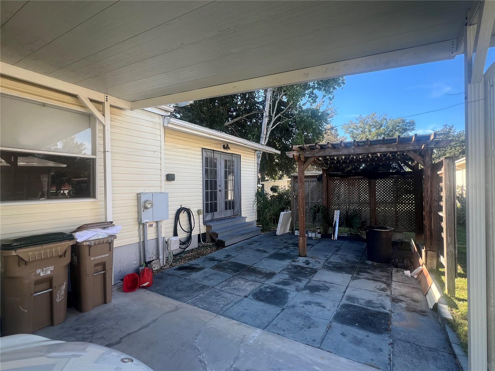 LADY LAKE ORANGE BLOSSOM GARDENS UNIT 01 - Residential