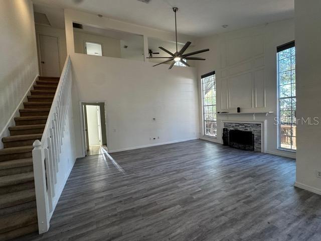 SUNSET OAKS - Residential