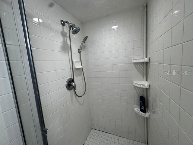 SUNSET OAKS - Residential