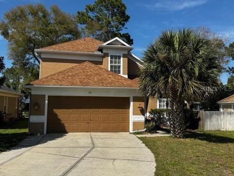 306 OAK PARK PLACE CASSELBERRY FL 32707