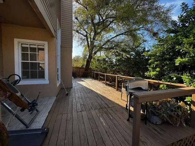 SUNSET OAKS - Residential