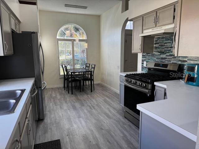 SUNSET OAKS - Residential