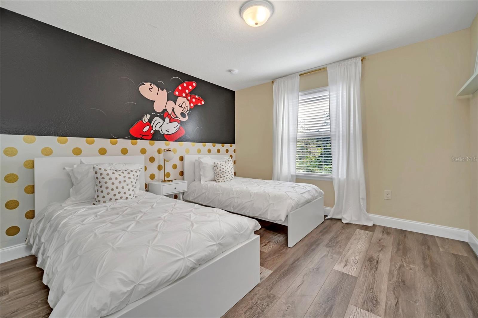 WINDSOR AT WESTSIDE PH 2A - Residential