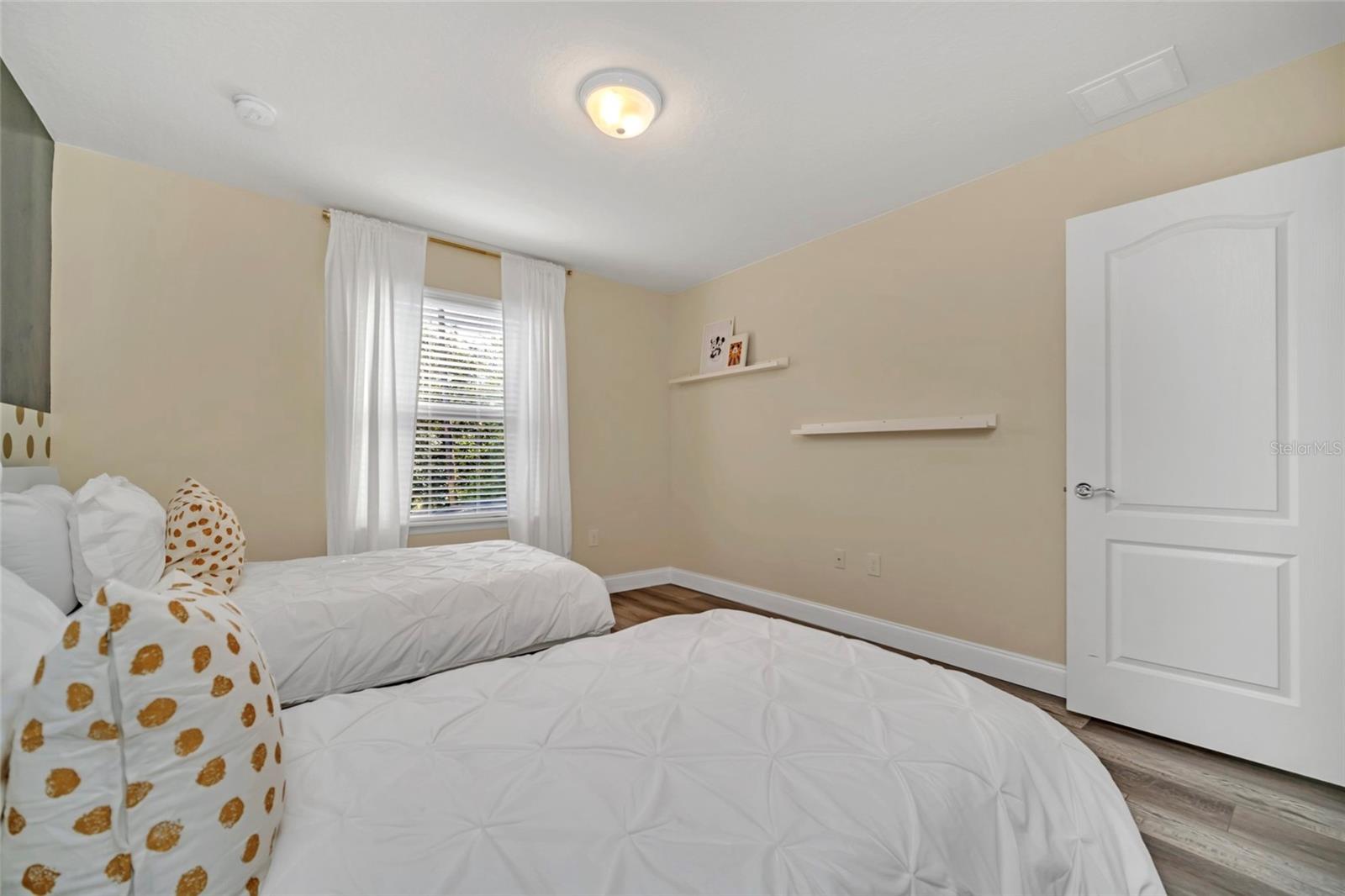 WINDSOR AT WESTSIDE PH 2A - Residential