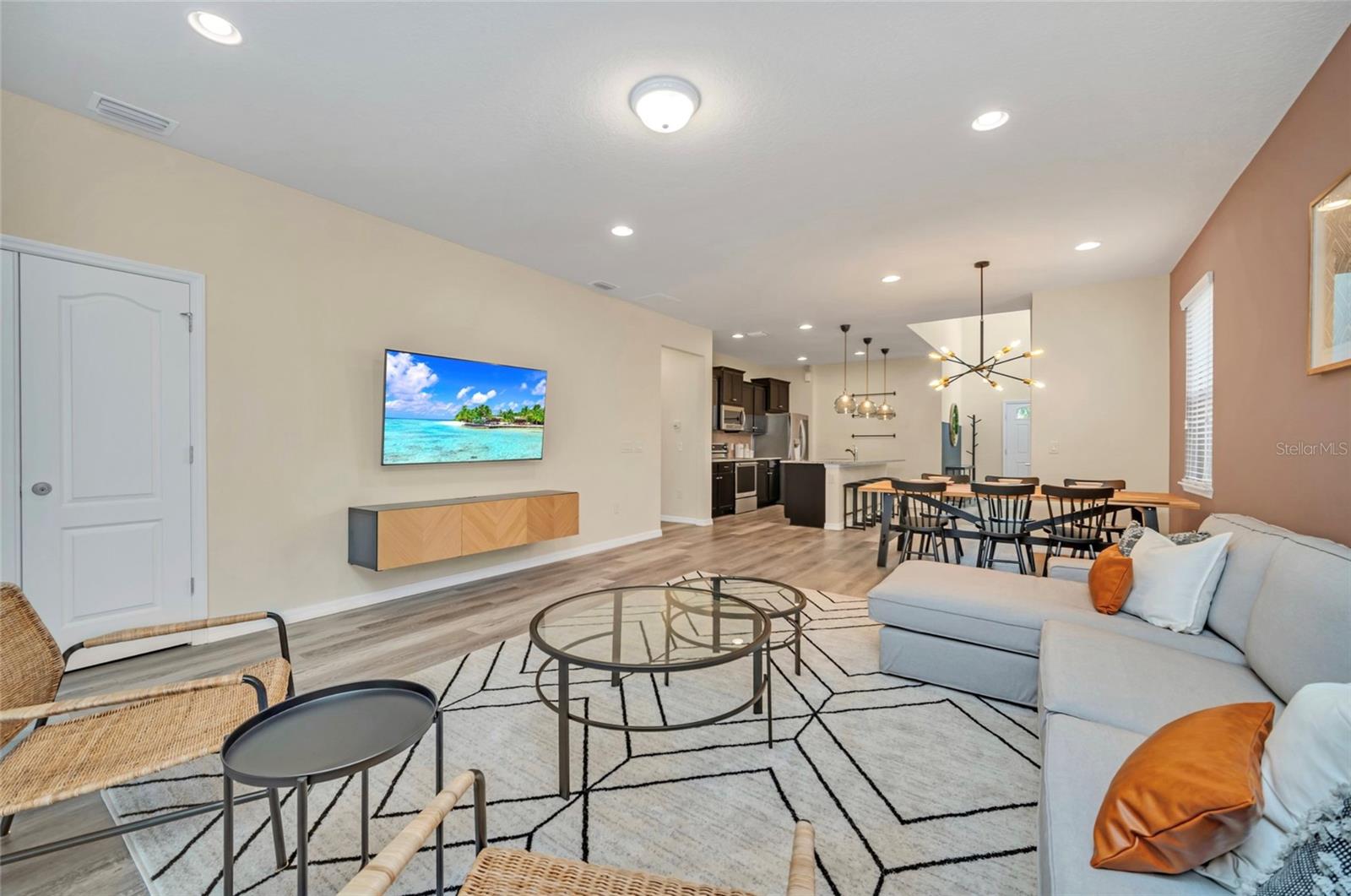 WINDSOR AT WESTSIDE PH 2A - Residential