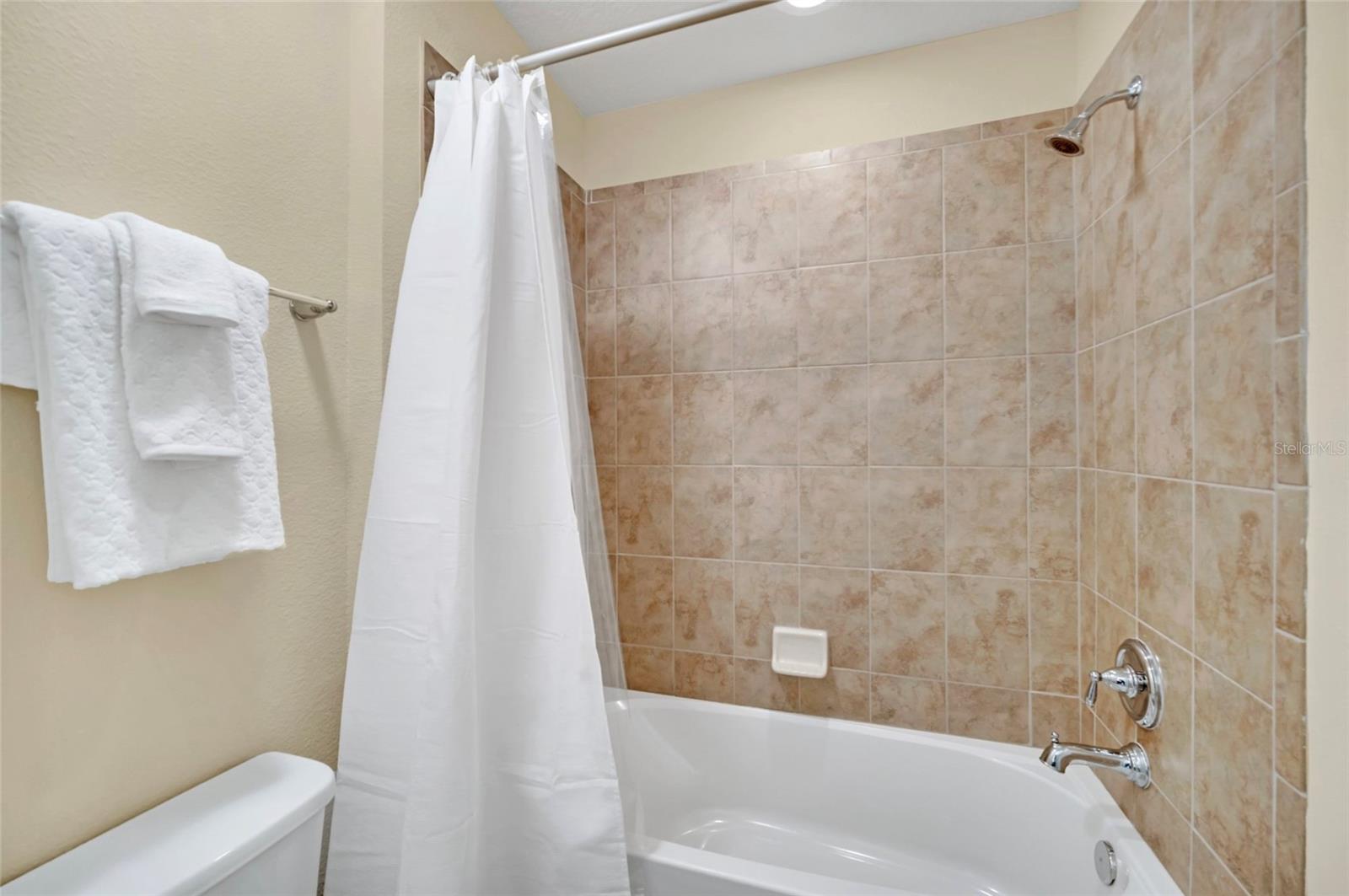 WINDSOR AT WESTSIDE PH 2A - Residential