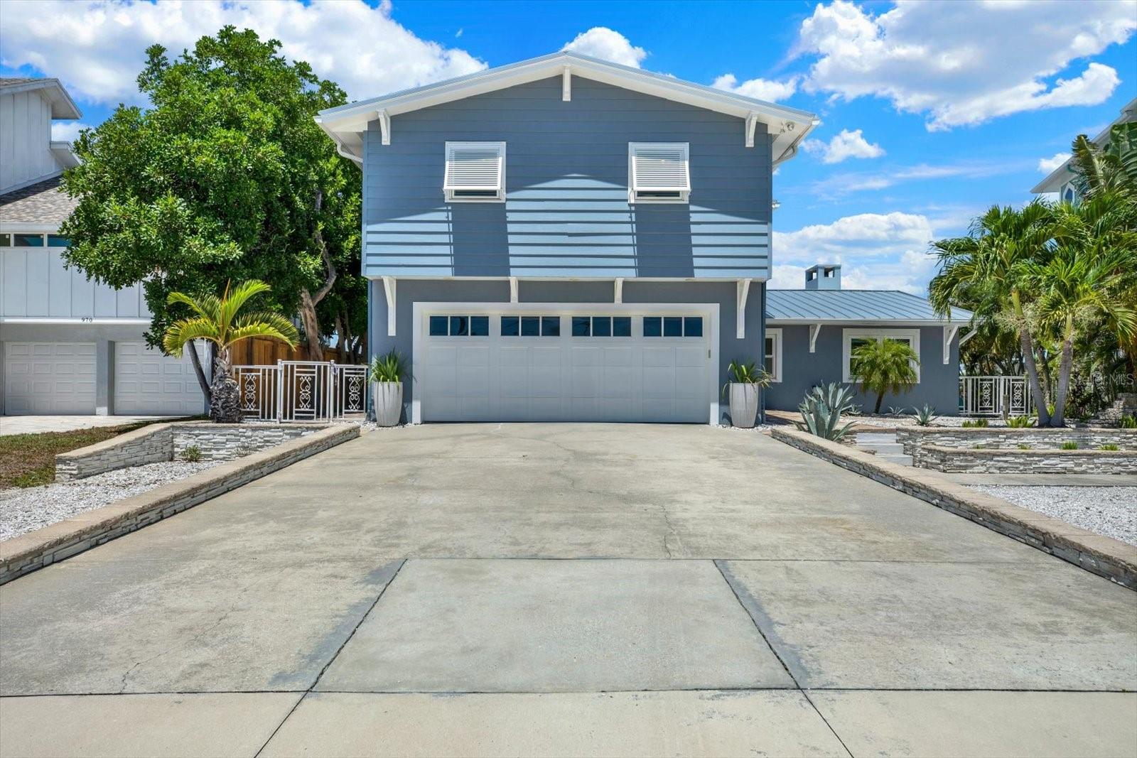 960 BOCA CIEGA ISLE DRIVE