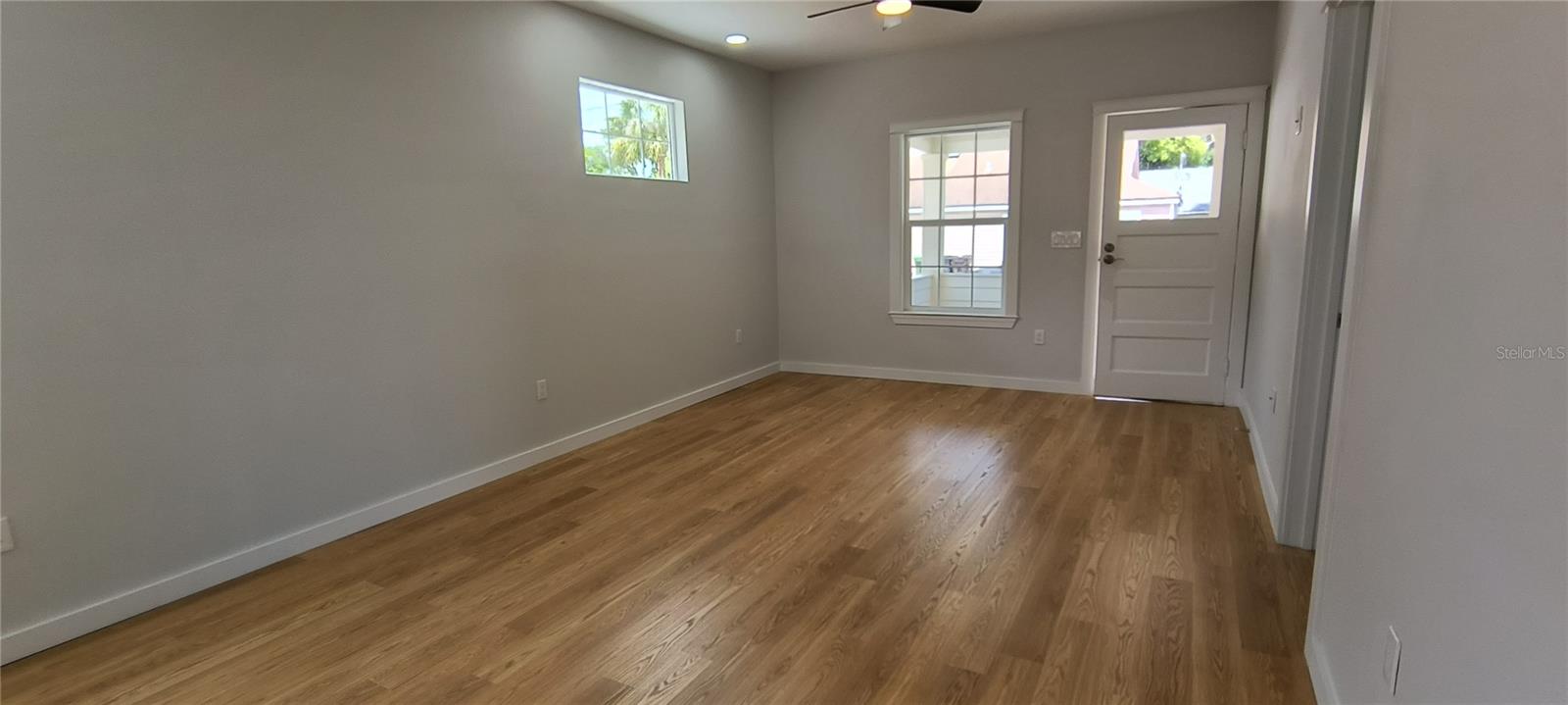 RAVENSWOOD - Residential