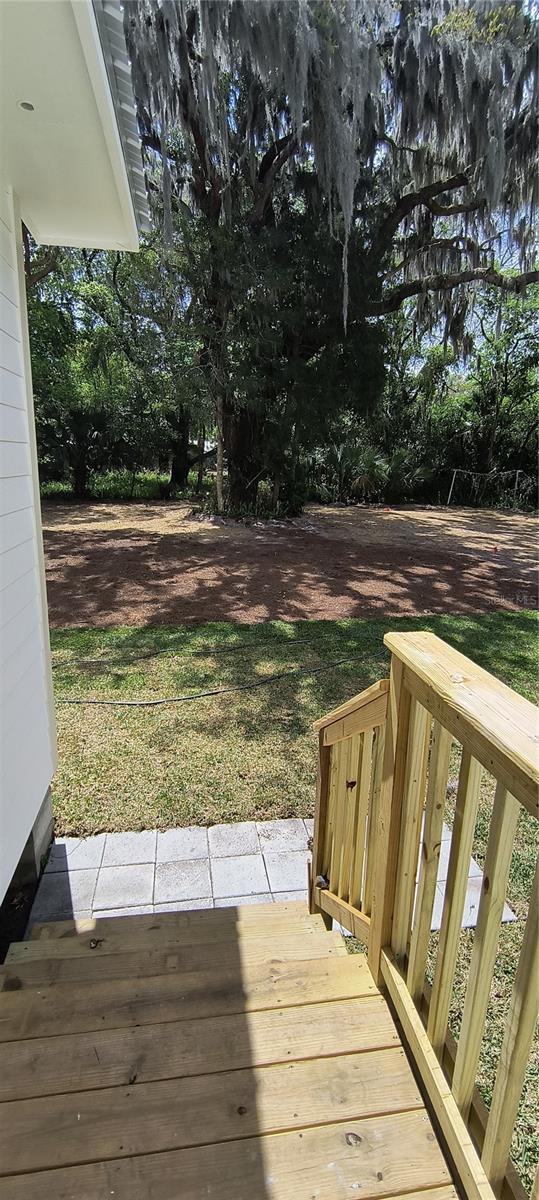 RAVENSWOOD - Residential