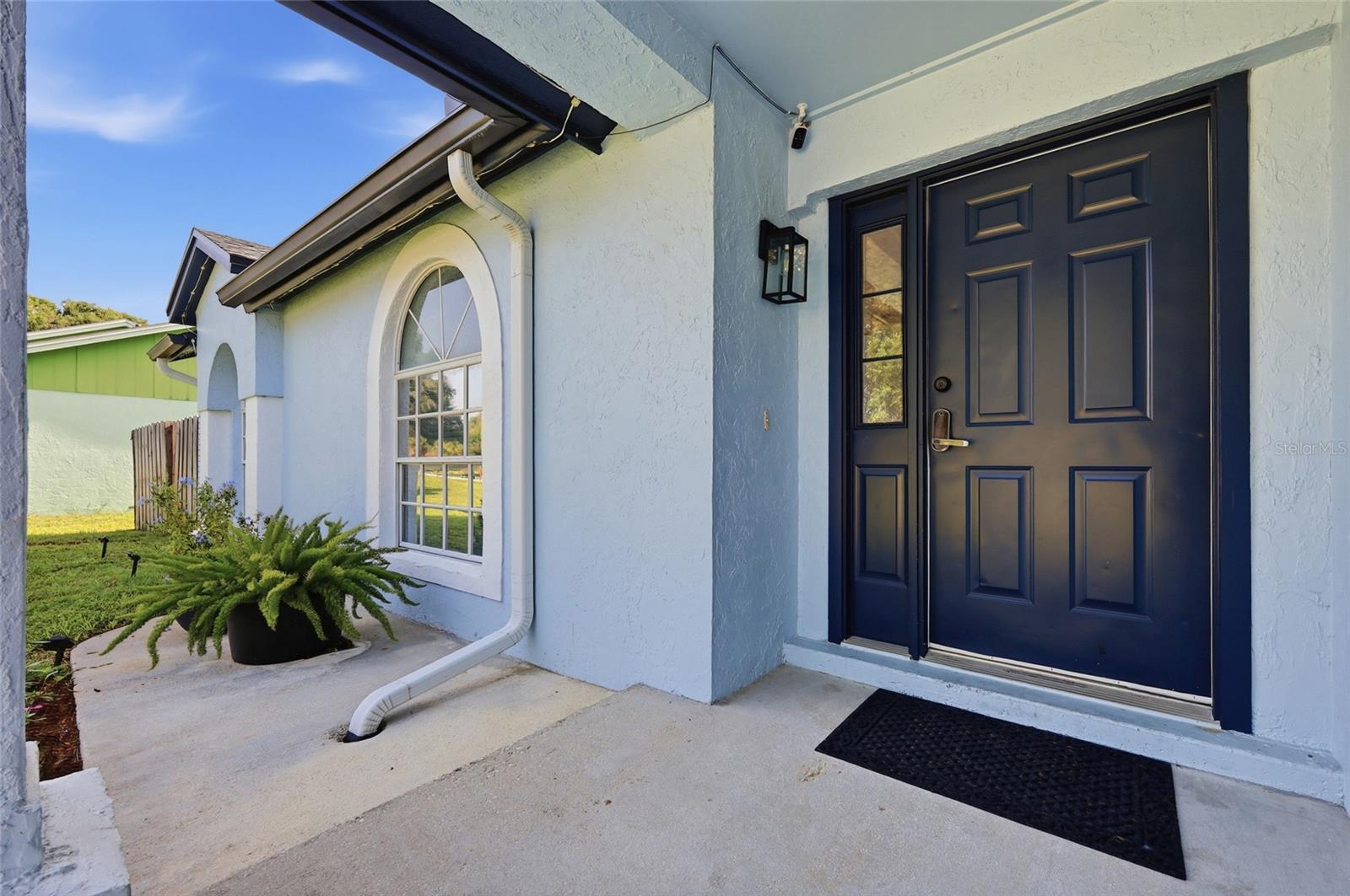 15617 KENSINGTON TRAIL
