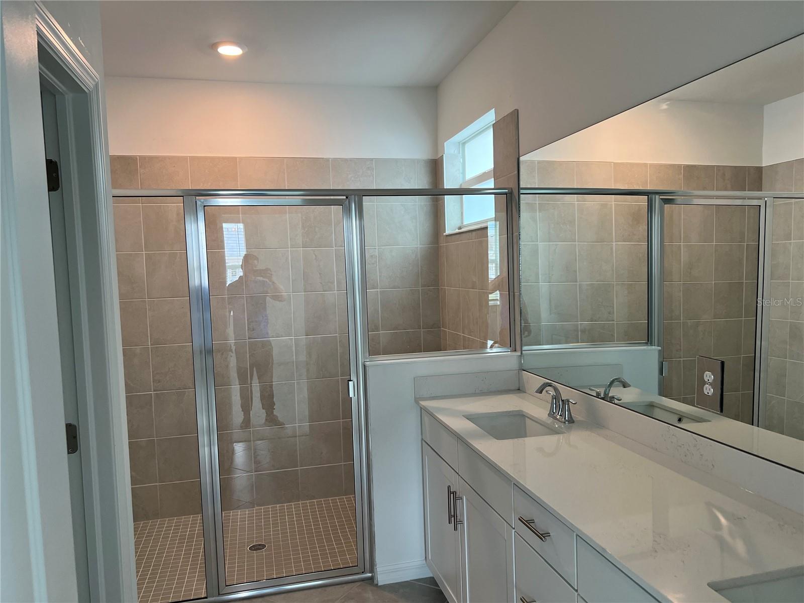 ANTIGUA/WELLEN PARK - Residential Lease