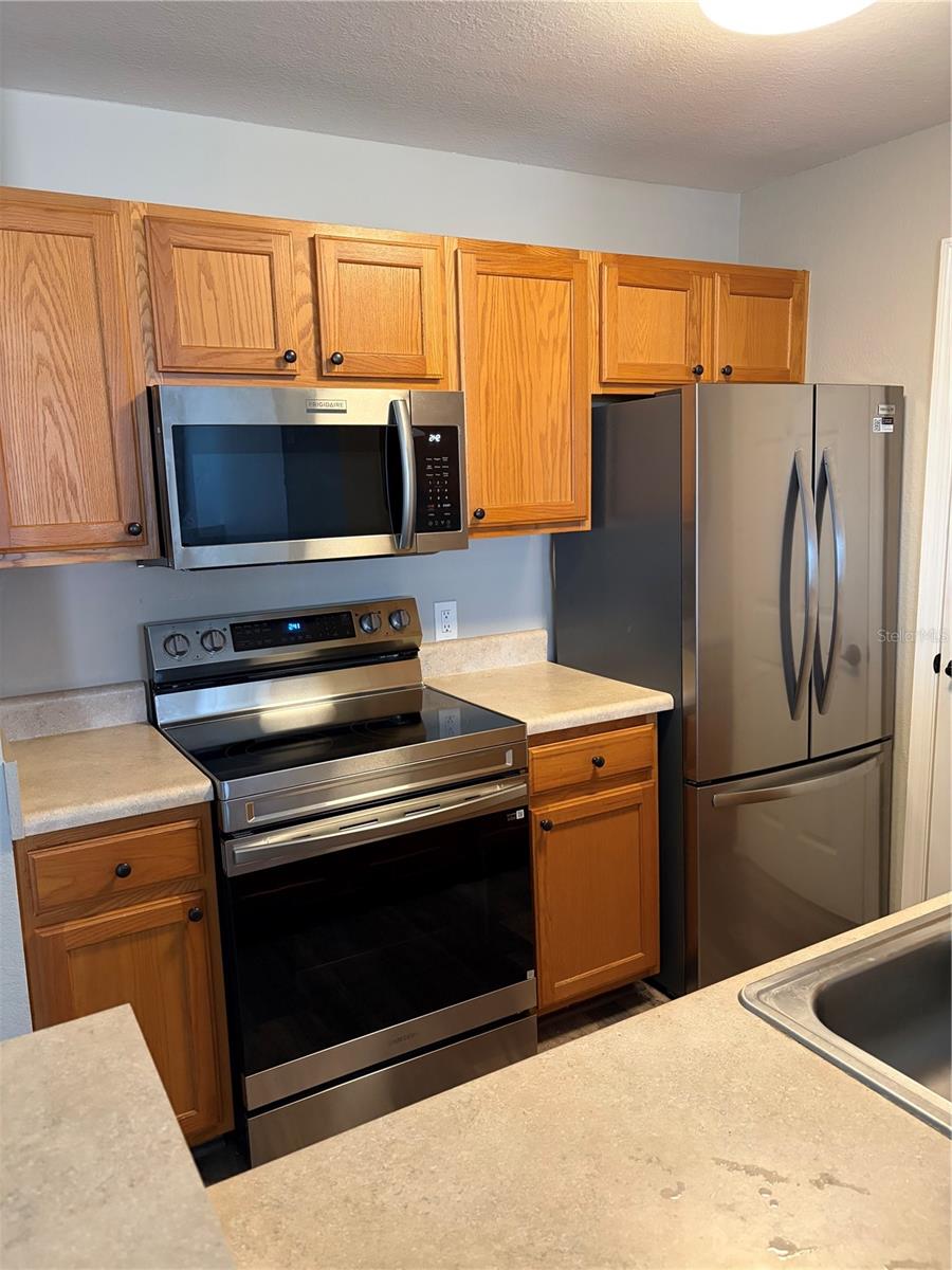 BAY POINTE AT CORTEZ PH 2-6 - Residential