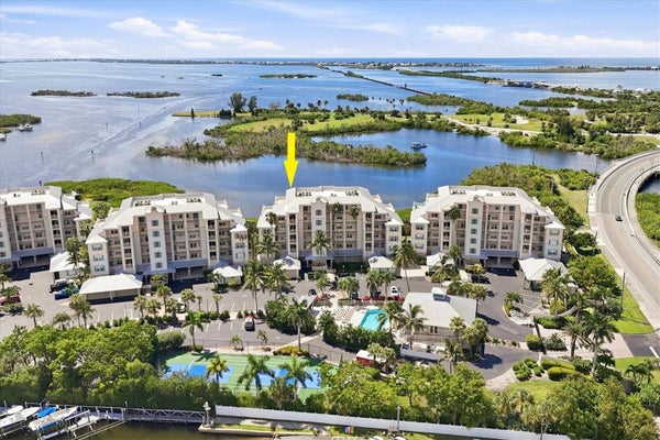 13213 GASPARILLA RD APT B601, PLACIDA, FL 33946 - Image 7dc7efcb66beb890403ab83d64fb3c7b/981633255