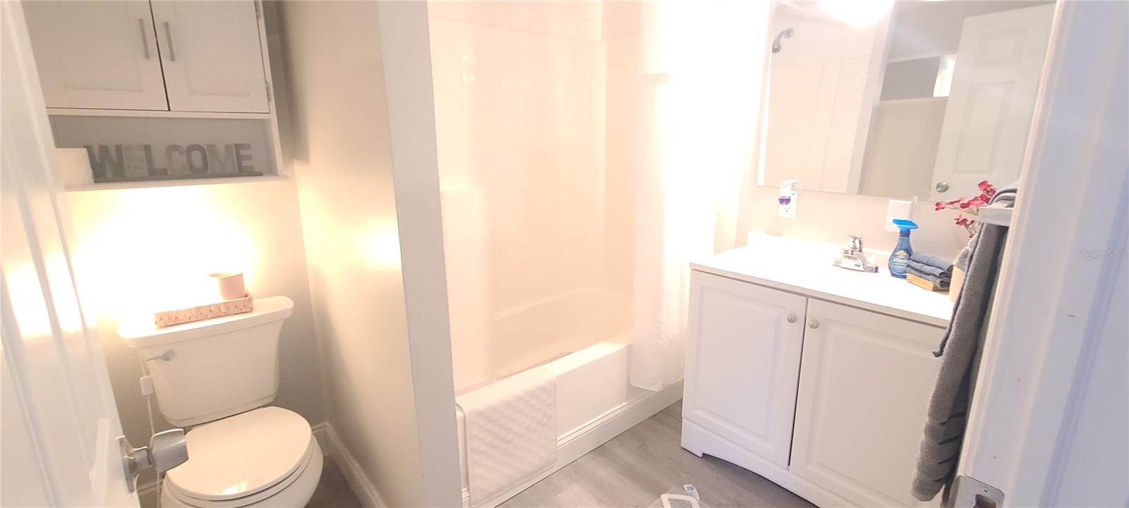 HALIFAX MOBILE ESTATES - Residential