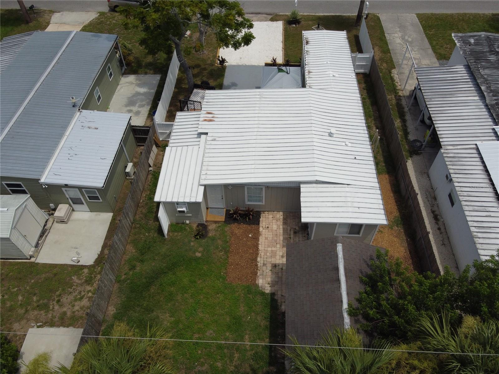 HALIFAX MOBILE ESTATES - Residential