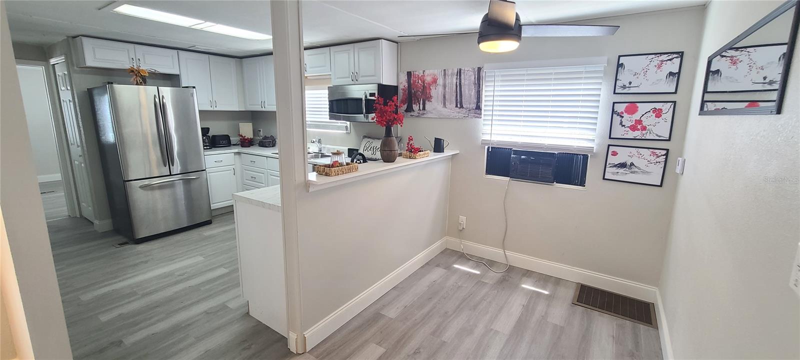 HALIFAX MOBILE ESTATES - Residential